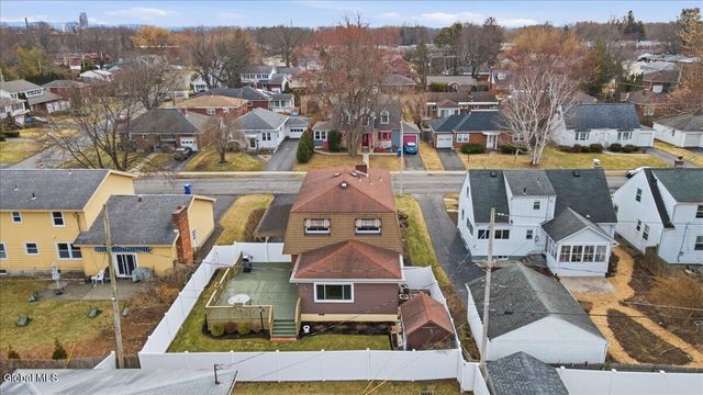 30 Hopewell Street, Albany, NY 12208