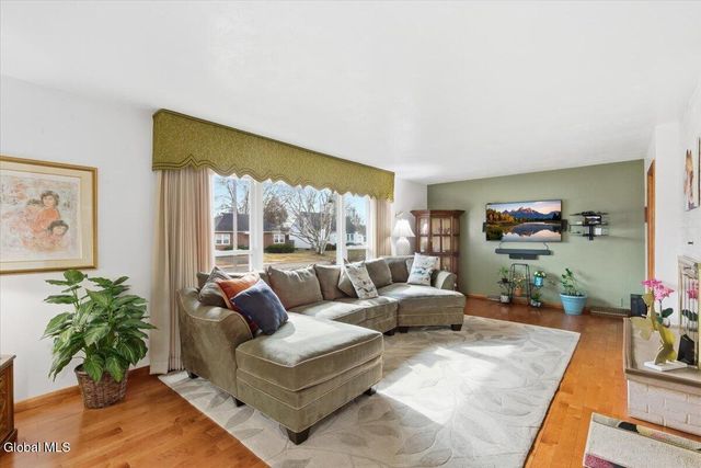 30 Hopewell Street, Albany, NY 12208