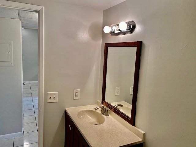 220 Croton Avenue 105, Lantana, FL 33462