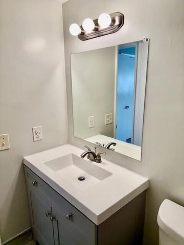 220 Croton Avenue 105, Lantana, FL 33462