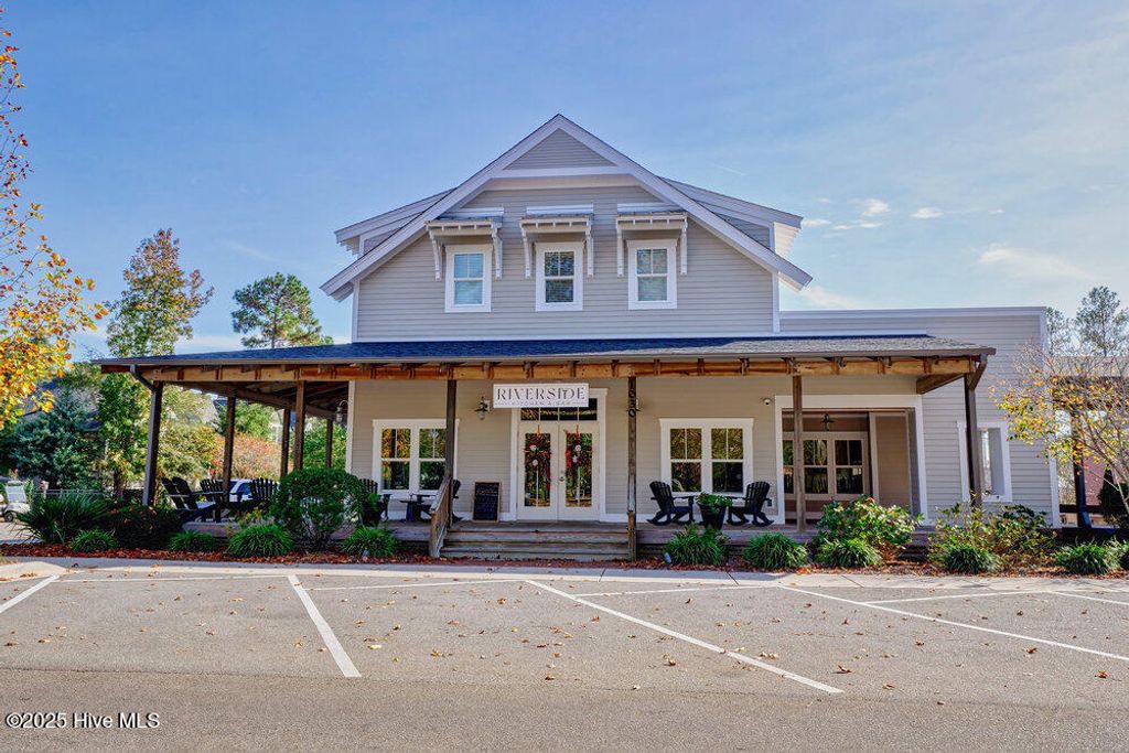 Image 119 of property listing at 3623 White Cliffs Drive, Castle Hayne, NC 28429