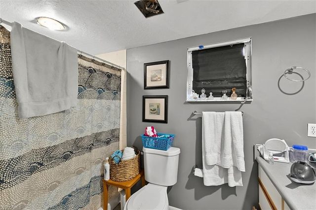 306 Chattanooga DR, Fort Myers, FL 33905