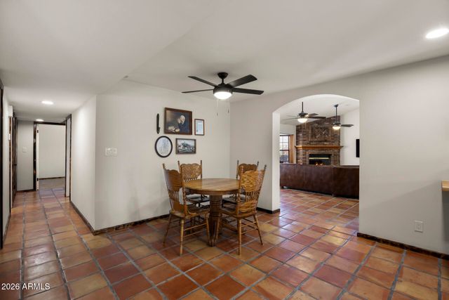1546 E FLOWER Circle, Mesa, AZ 85204