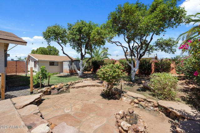 1546 E FLOWER Circle, Mesa, AZ 85204