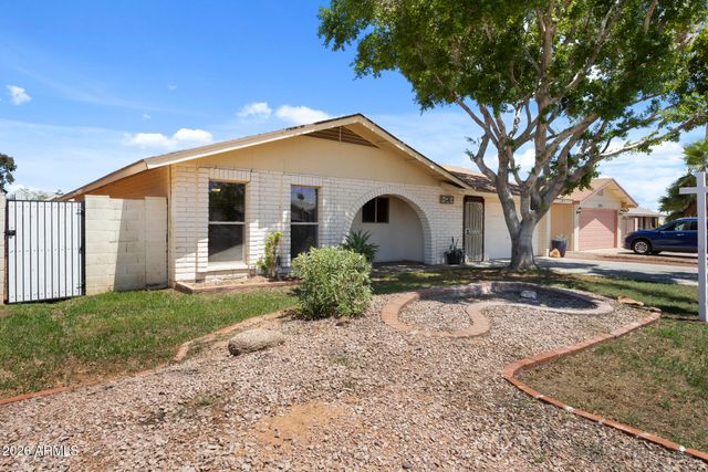 1546 E FLOWER Circle, Mesa, AZ 85204