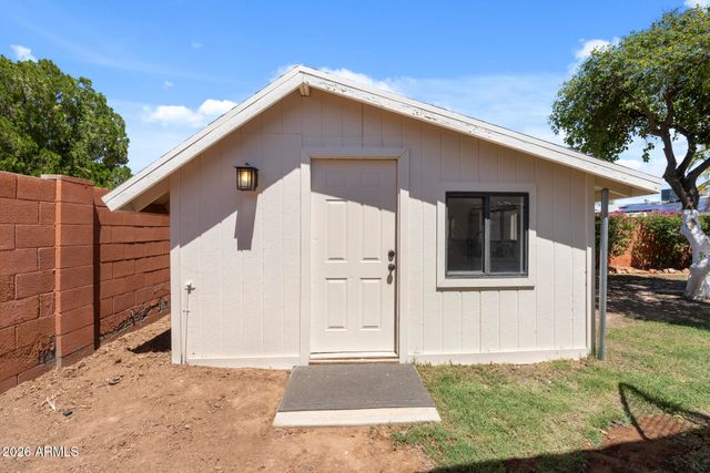 1546 E FLOWER Circle, Mesa, AZ 85204