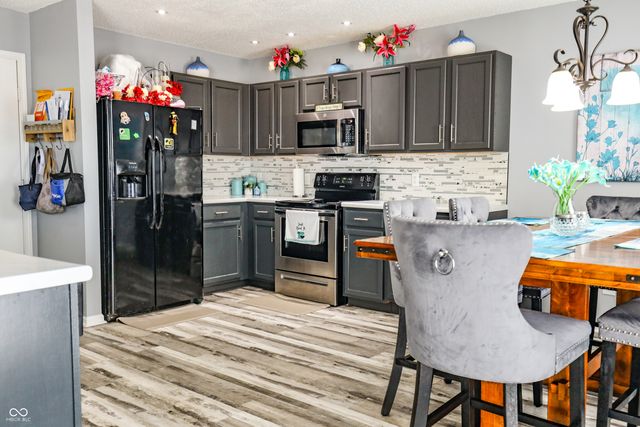 11505 Presidio Drive, Indianapolis, IN 46235