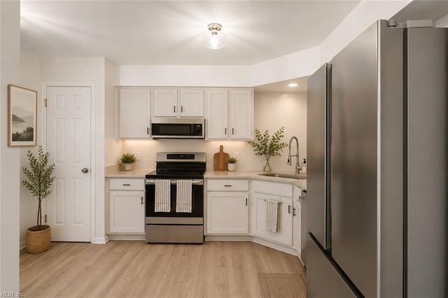 106 Copperfield, Williamsburg, VA 23185