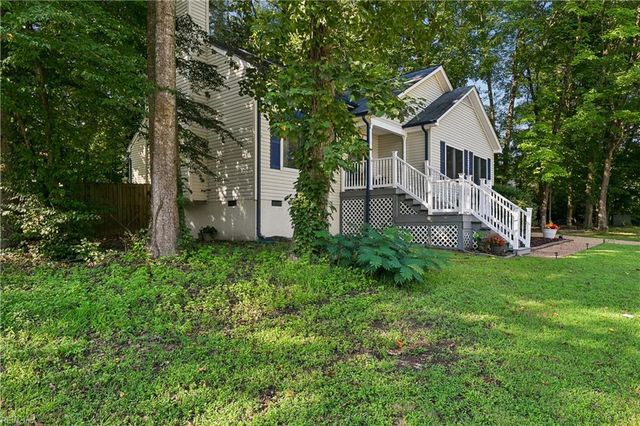 106 Copperfield, Williamsburg, VA 23185