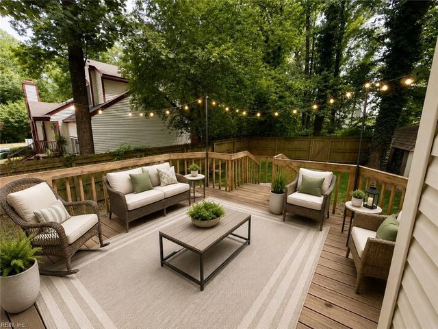 106 Copperfield, Williamsburg, VA 23185