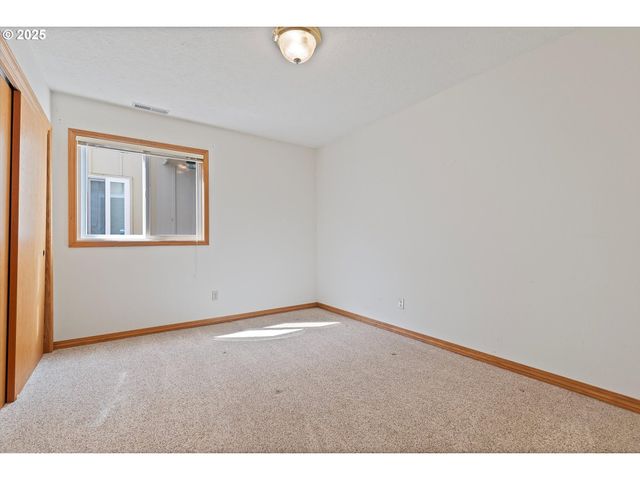 2335 Nw INLET Ave 7, Lincoln City, OR 97367