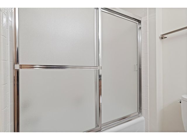 2335 Nw INLET Ave 7, Lincoln City, OR 97367