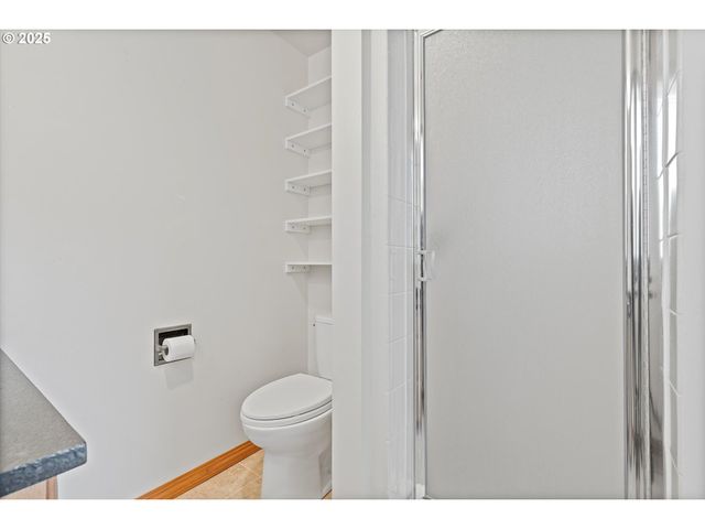 2335 Nw INLET Ave 7, Lincoln City, OR 97367