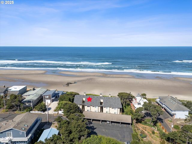 2335 Nw INLET Ave 7, Lincoln City, OR 97367