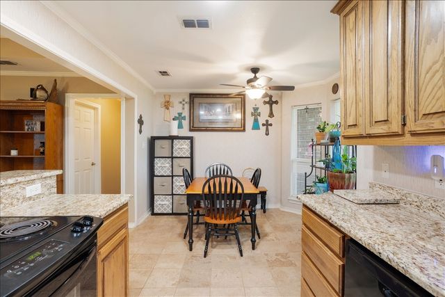 105 Mulberry Drive, Trenton, TX 75490