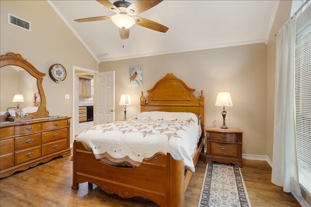 105 Mulberry Drive, Trenton, TX 75490