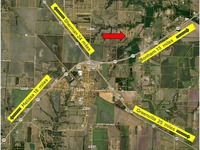 105 Mulberry Drive, Trenton, TX 75490