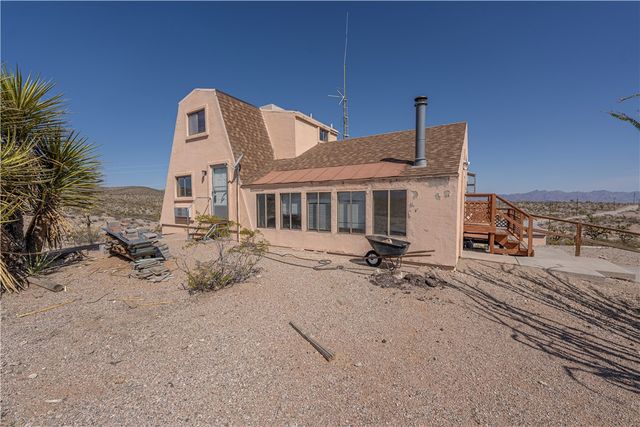 29366 N Mead Drive Dr, Meadview, AZ 86444