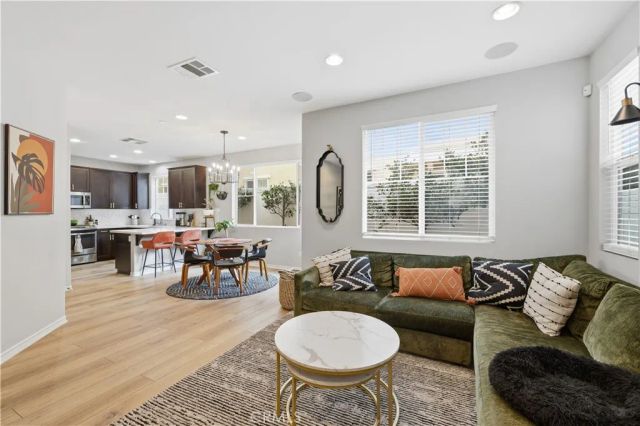 22764 Meyler, Torrance, CA 90502