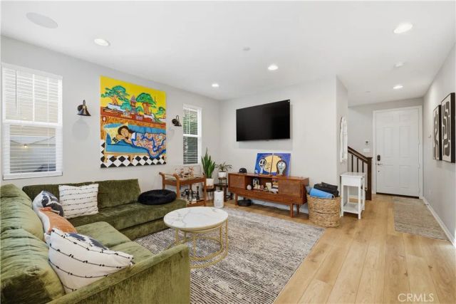 22764 Meyler, Torrance, CA 90502