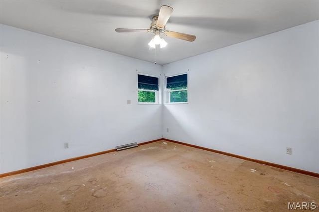 6137 Floraville Road, Millstadt, IL 62260