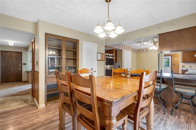6137 Floraville Road, Millstadt, IL 62260