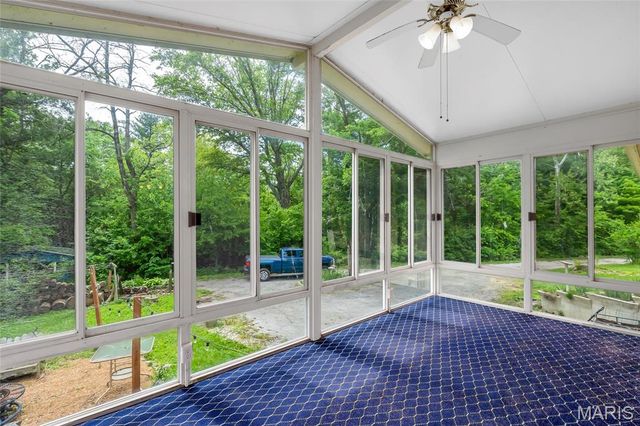 6137 Floraville Road, Millstadt, IL 62260