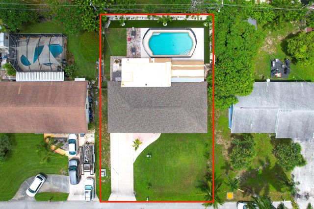 6767 Massachusetts Drive, Lake Worth, FL 33462
