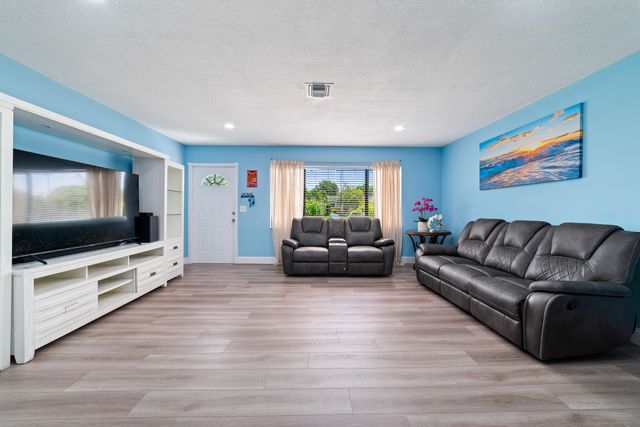 6767 Massachusetts Drive, Lake Worth, FL 33462