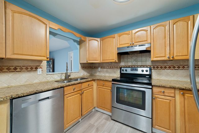 6767 Massachusetts Drive, Lake Worth, FL 33462
