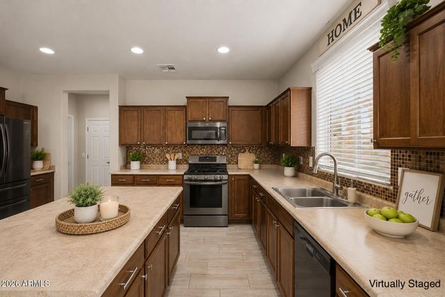 8726 N 182ND Avenue, Waddell, AZ 85355