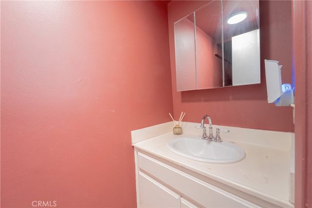 8516 Cadillac Avenue 8, Los Angeles, CA 90034