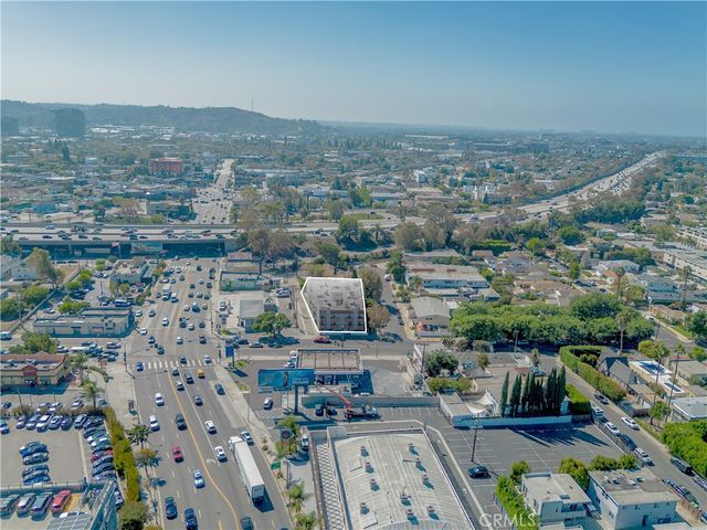 8516 Cadillac Avenue 8, Los Angeles, CA 90034
