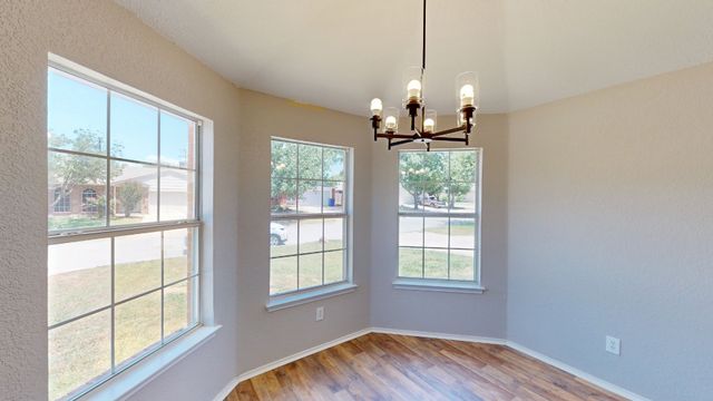 422 Blueberry Hill Lane, Mansfield, TX 76063
