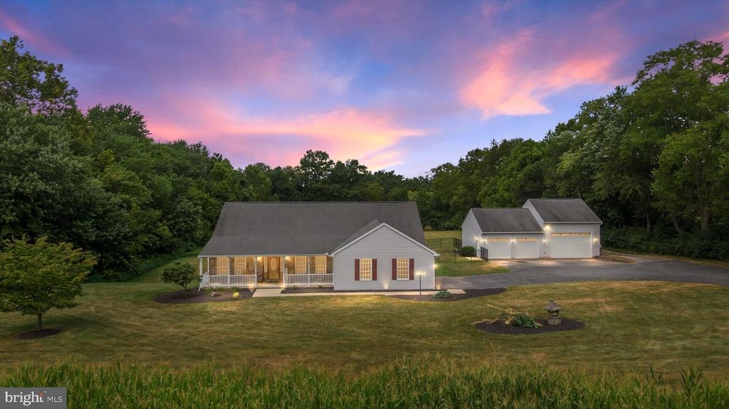 9800 WOLFE RD, Walkersville, MD 21793