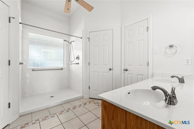 627 County Road 3340, Kempner, TX 76539