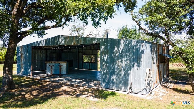 627 County Road 3340, Kempner, TX 76539