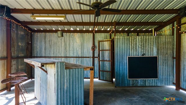 627 County Road 3340, Kempner, TX 76539