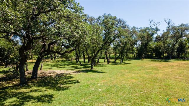 627 County Road 3340, Kempner, TX 76539