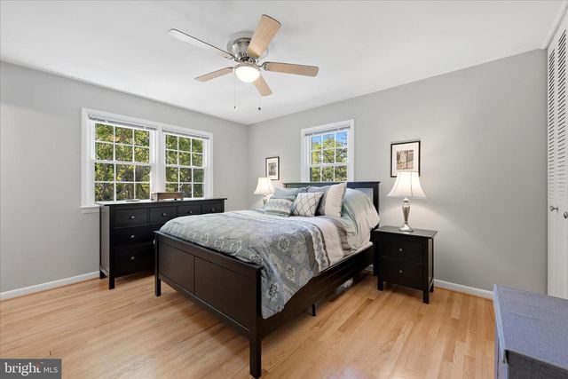 312 BROADLEAF, Vienna, VA 22180