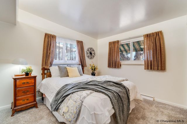 1100 ROSEBUD RD, Cheyenne, WY 82001