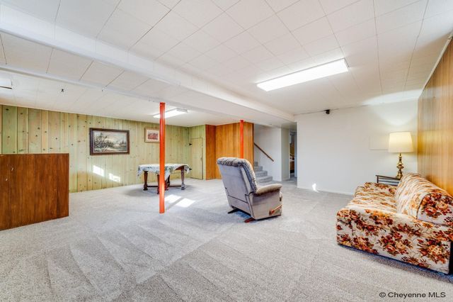 1100 ROSEBUD RD, Cheyenne, WY 82001