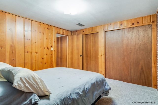 1100 ROSEBUD RD, Cheyenne, WY 82001