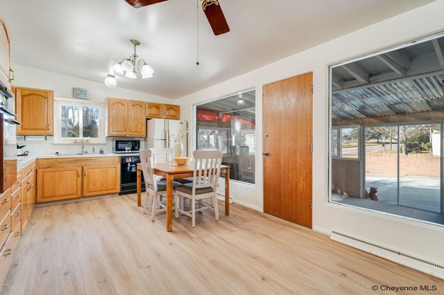 1100 ROSEBUD RD, Cheyenne, WY 82001