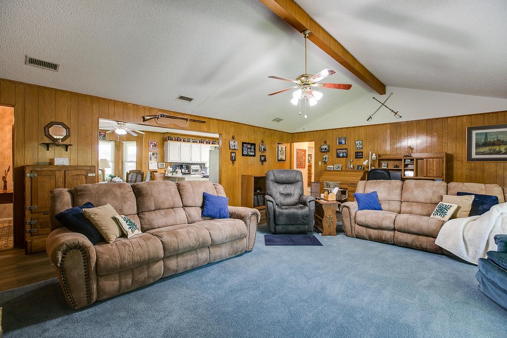 Image 16 of property listing at 5111 Green Valley Trail, San Angelo, TX 76904