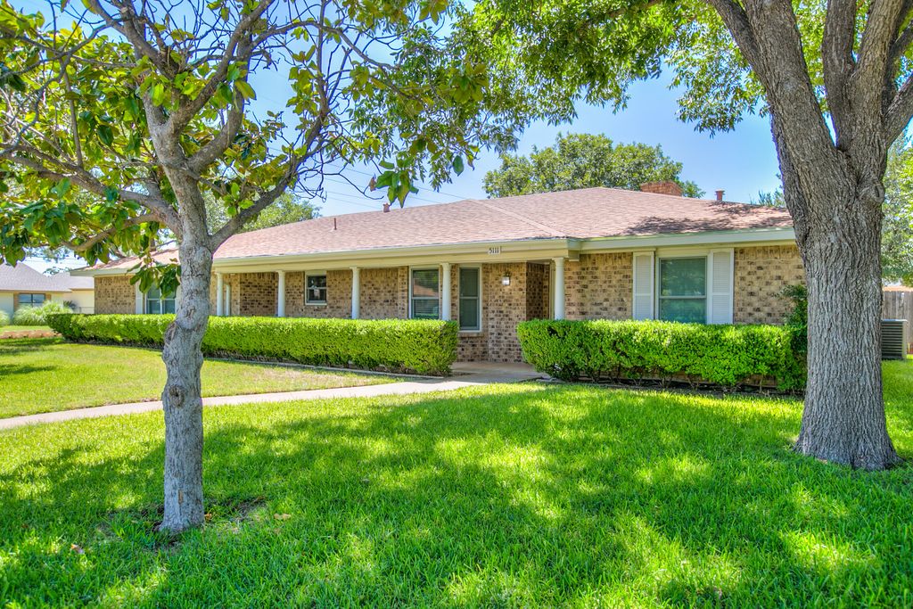 Image 2 of property listing at 5111 Green Valley Trail, San Angelo, TX 76904