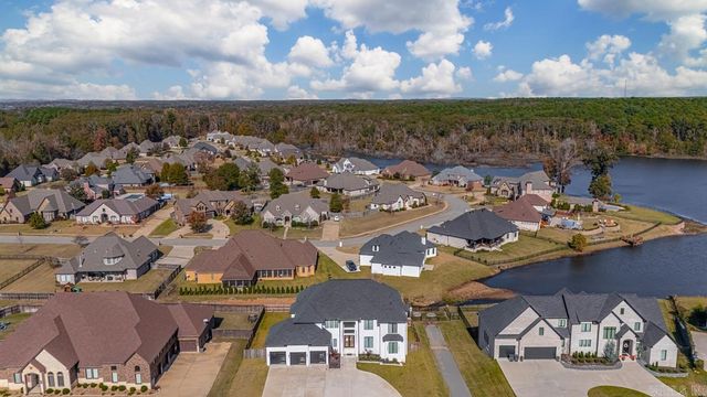 6560 Westminster, Benton, AR 72019