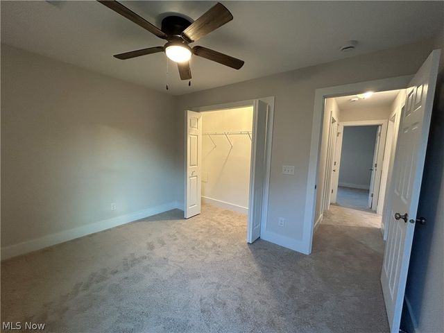 938 East Drive, Sheffield Lake, OH 44054