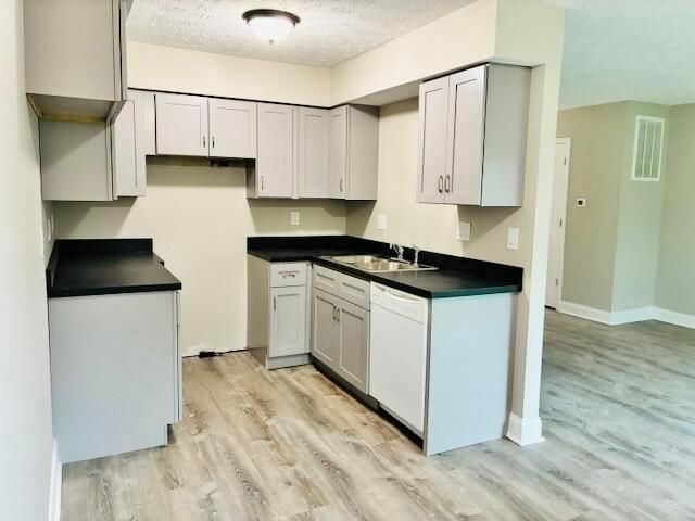 3423-3425 Demorest Road, Grove City, OH 43123