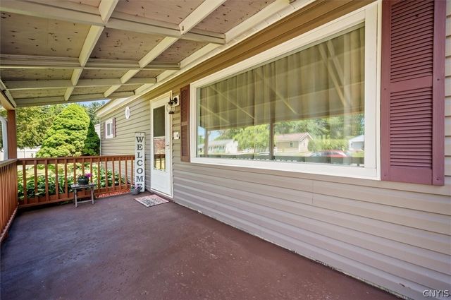 48 Beechnut, Whitestown, NY 13492